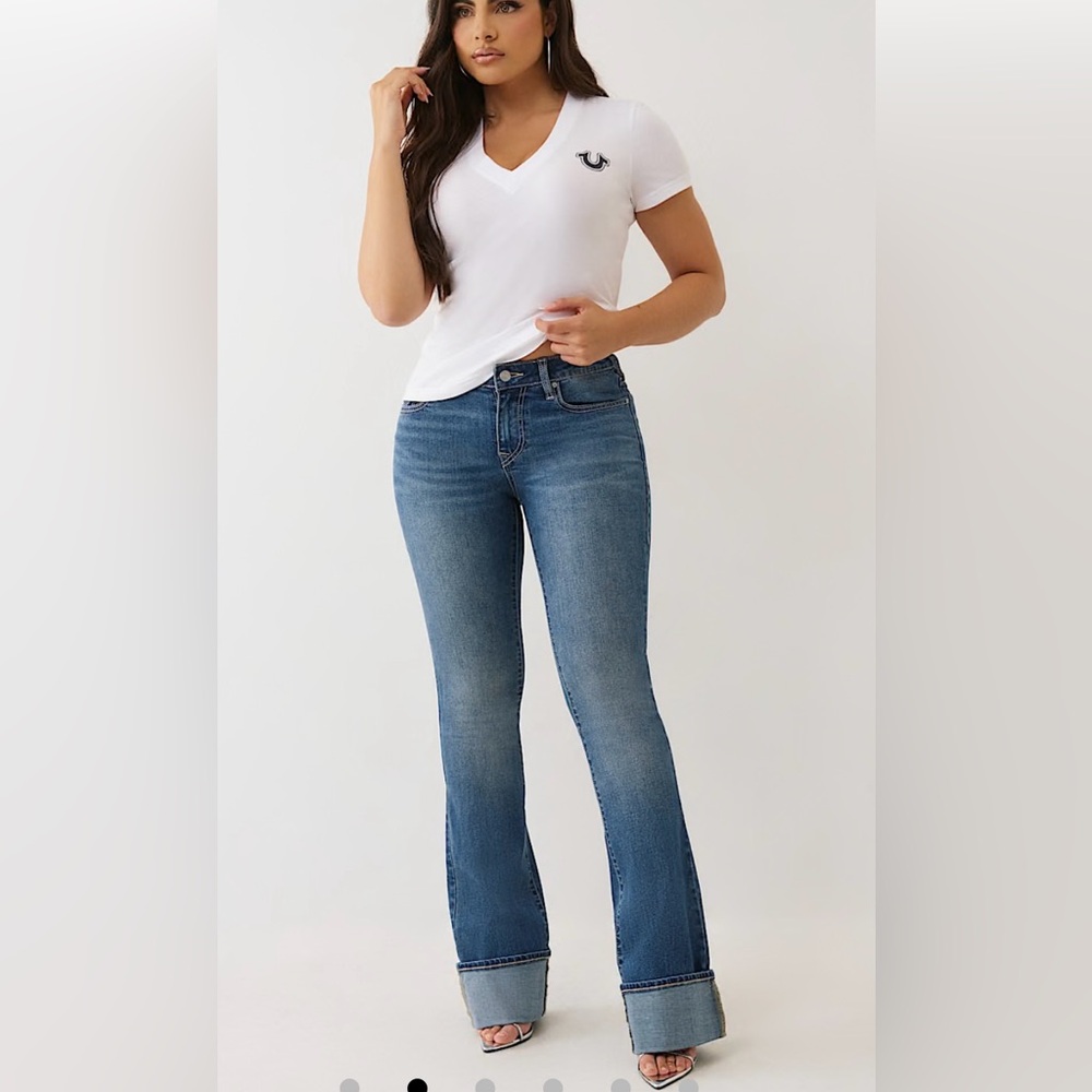 True Religion CUFFED MID RISE JEAN Medium Wash Stretch Denim Size 28X32